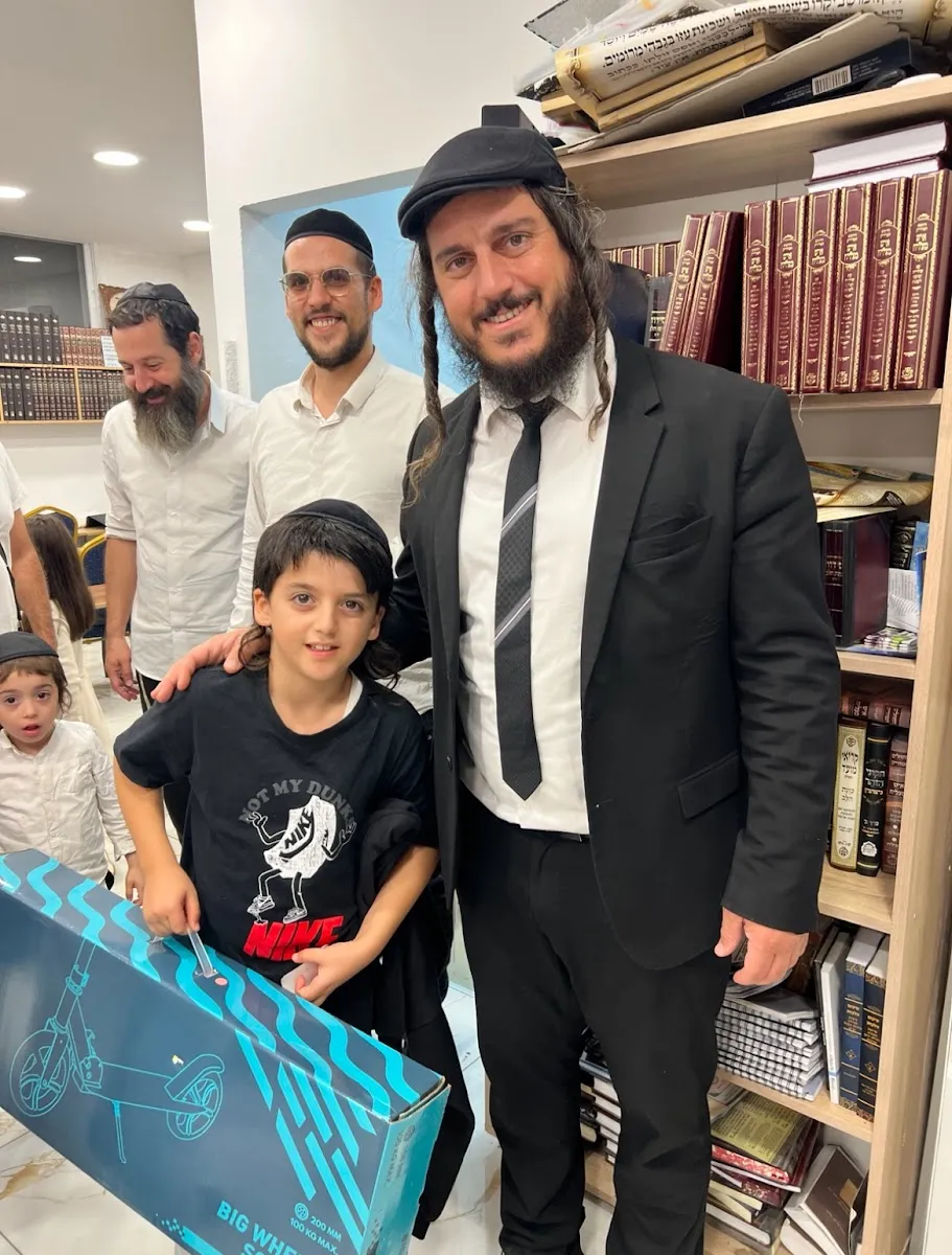 Kavod HaTorah Synagogue — foto 8