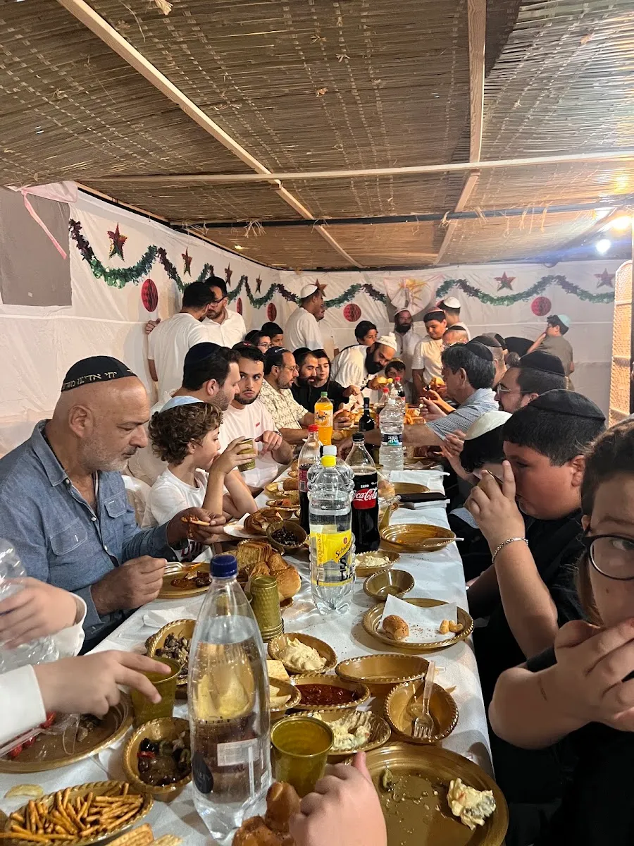 Kavod HaTorah Synagogue — foto 9