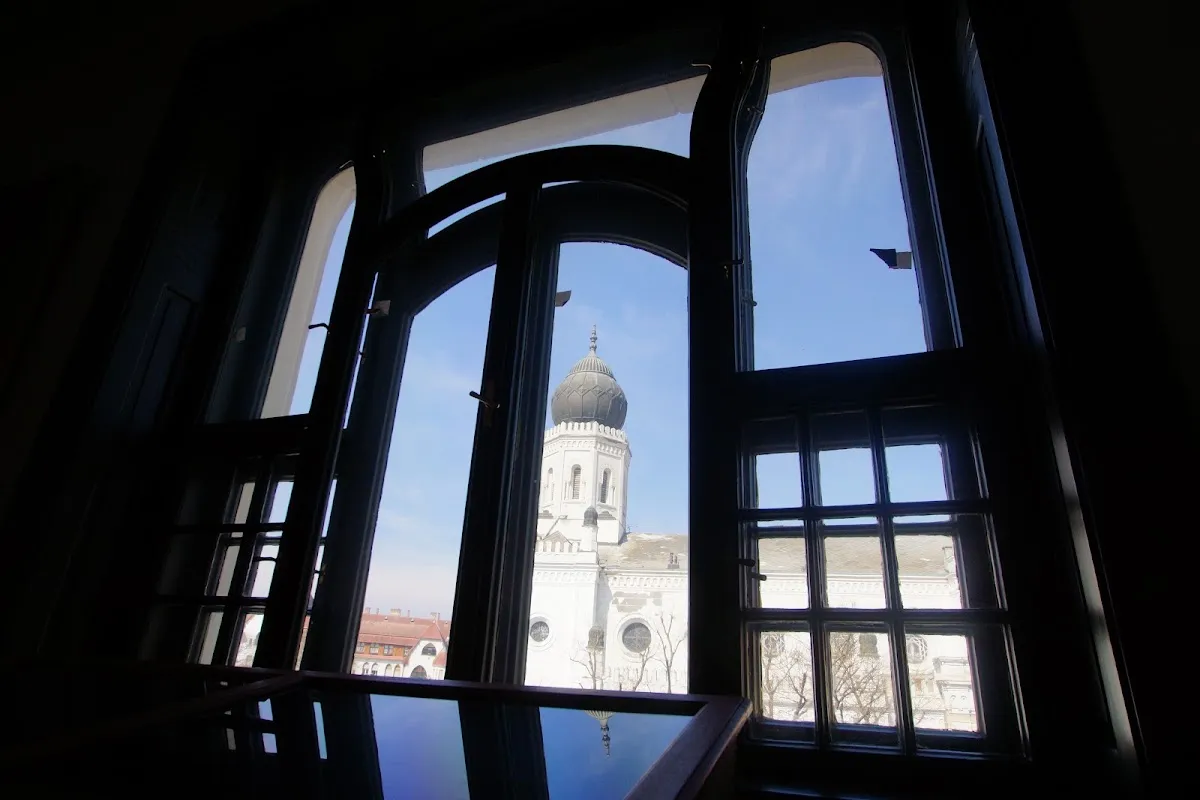 Kecskeméti zsinagóga — photo 7