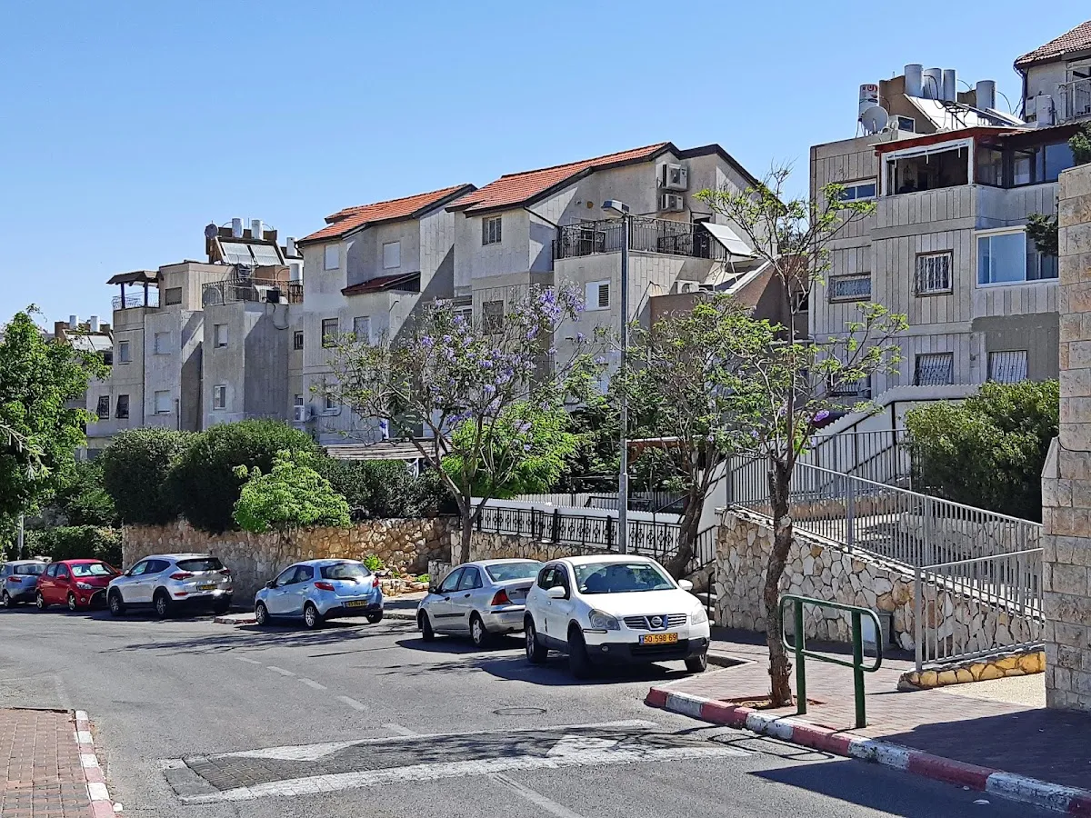 Kehal Chasidim Synagogue Ma'ale Adumim