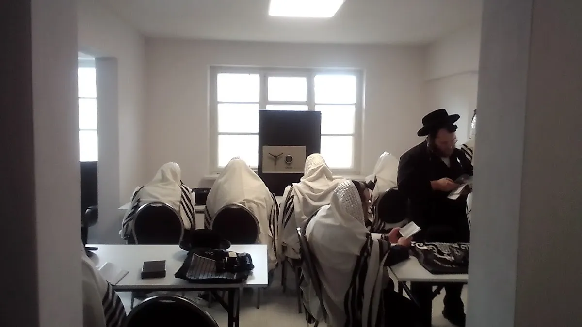 Kehal Noam Elimelech Leżajsk — foto 5