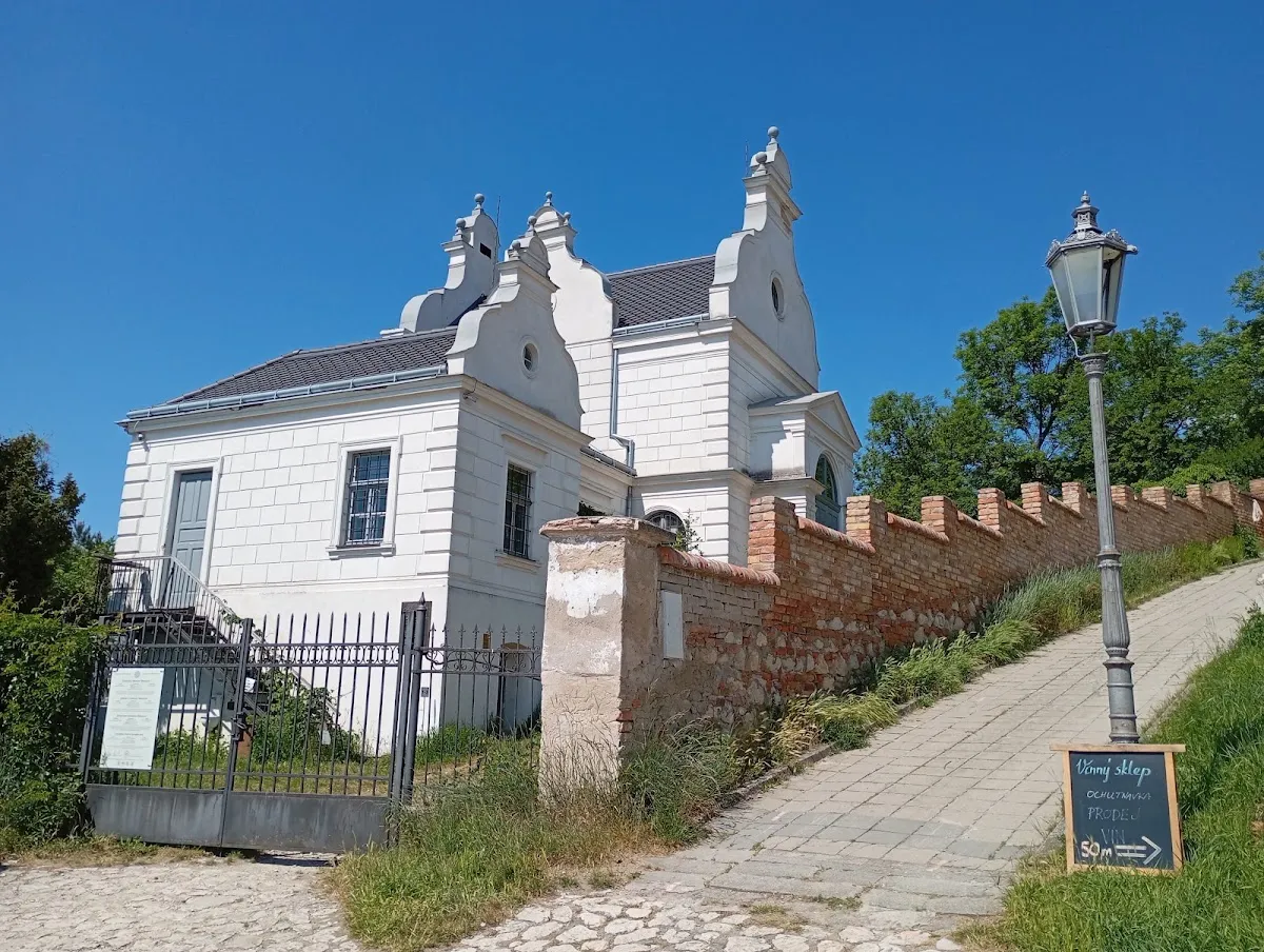 Kehilas Nikolsburg — foto 2