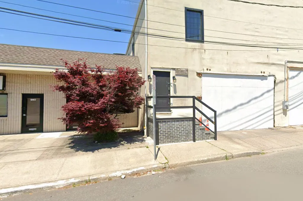 Kehilas Yagdil Torah — foto 2