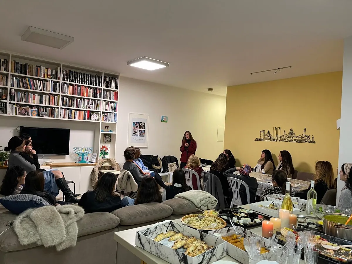 Kehilat Nezamer (Neve Zemer Synagogue) — foto 7