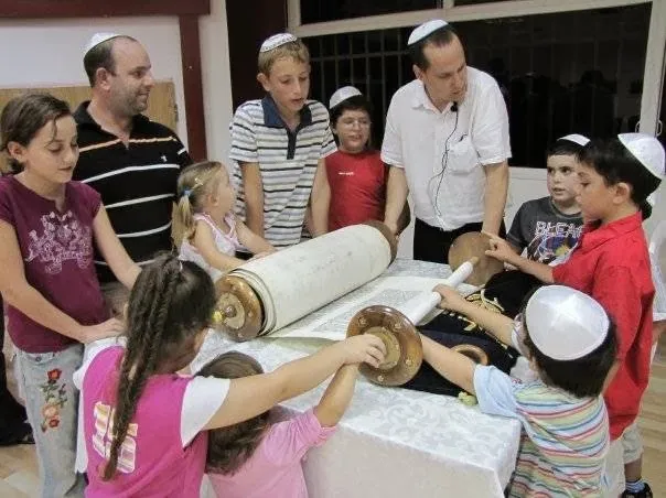 Kehillat Yedid Nefesh — foto 10