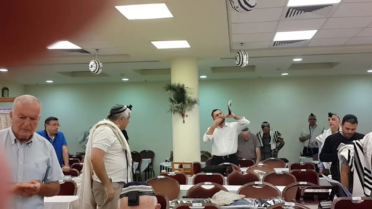 Kehilot Yisrael Synagogue — foto 7