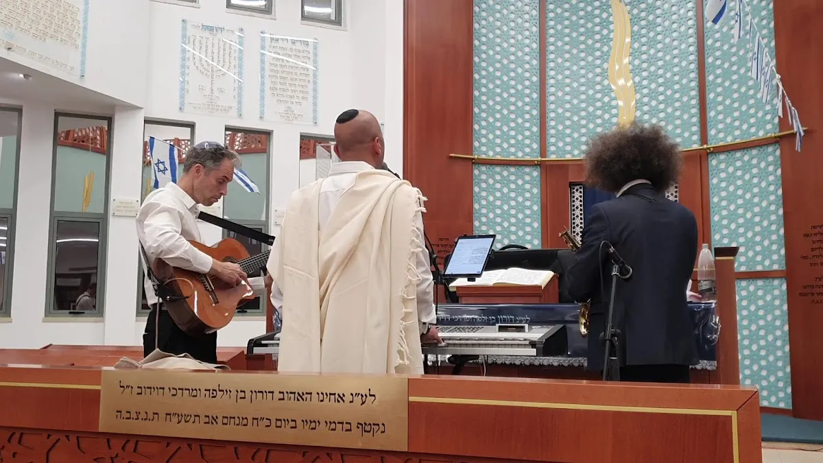 Kehilot Yisrael Synagogue — foto 8