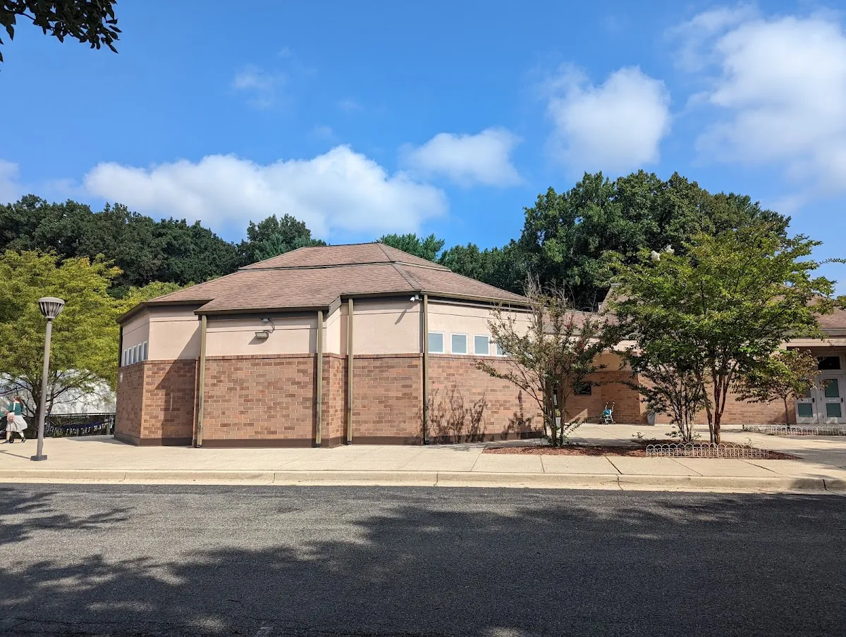 Kemp Mill Synagogue — foto 4