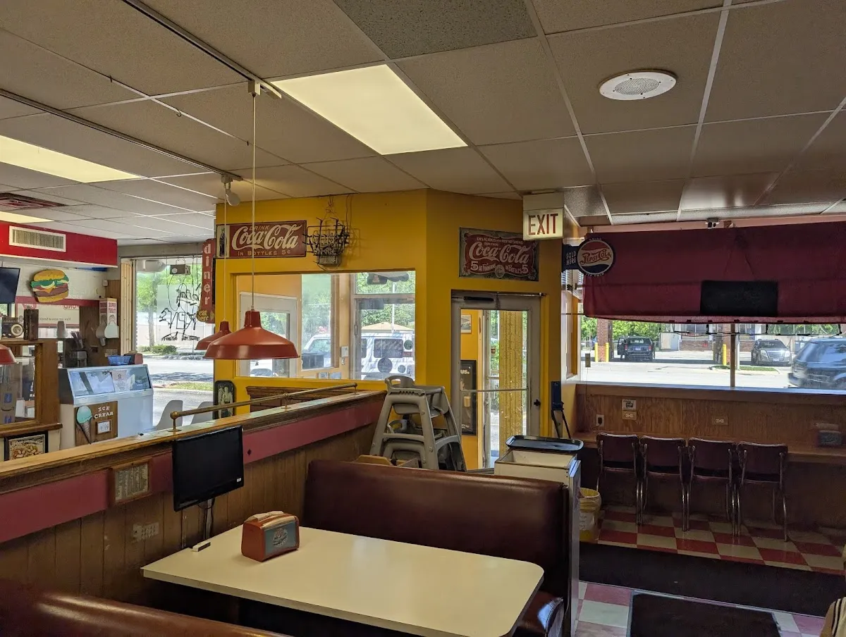Ken's Diner & Grill — photo 10