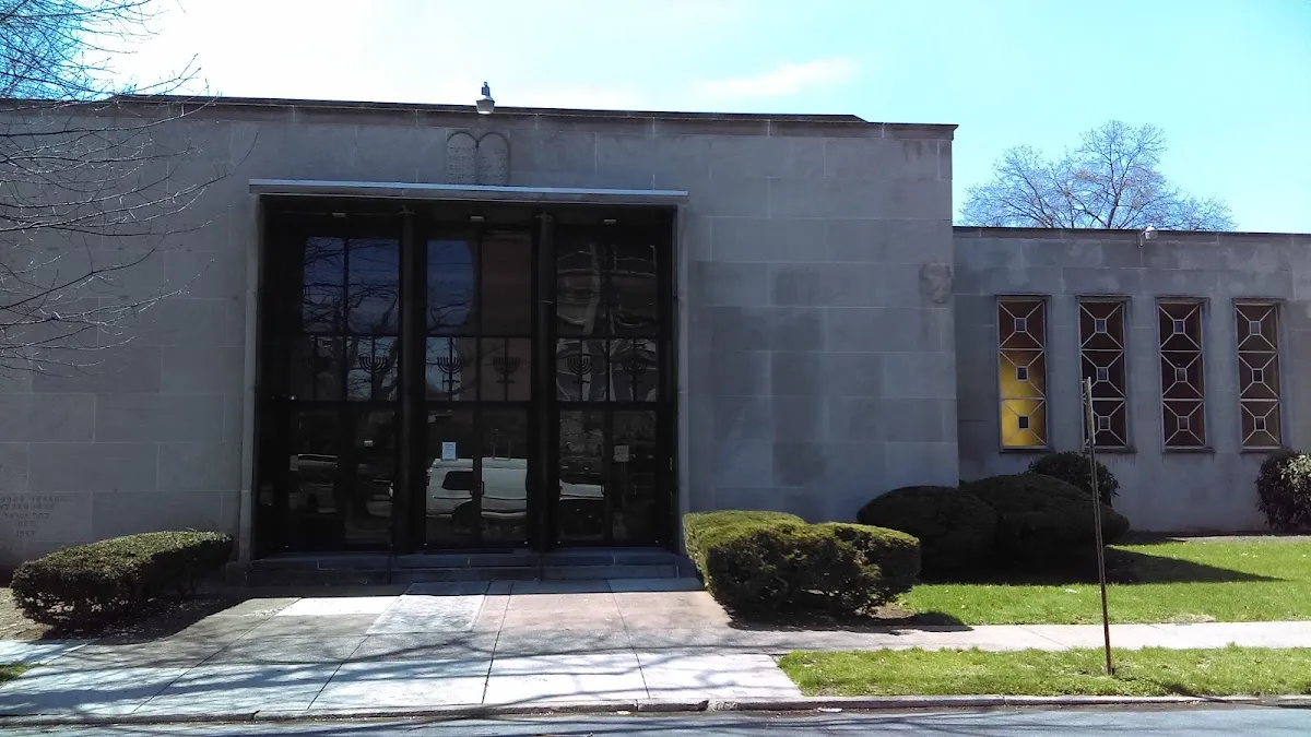 Kesher Israel Congregation — photo 9