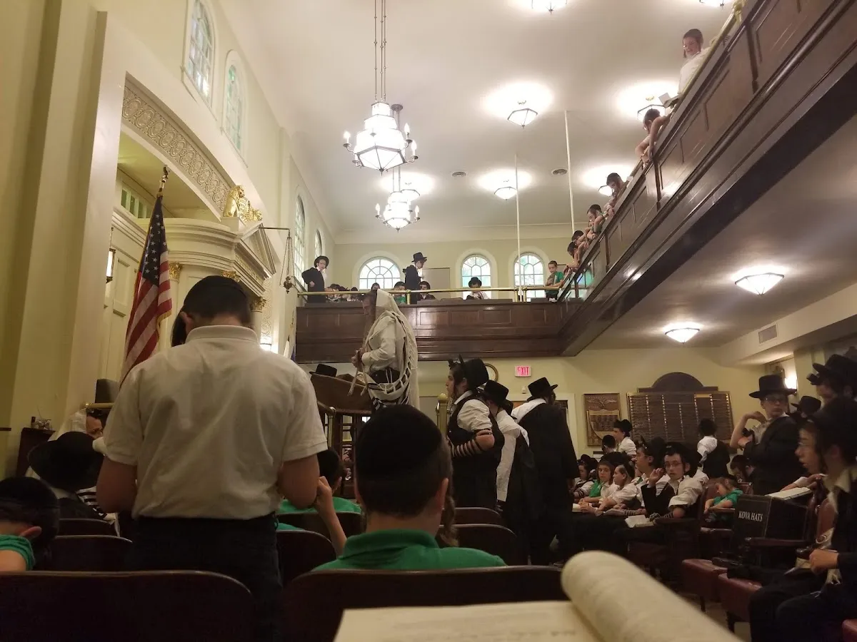 Kesher Israel — photo 7