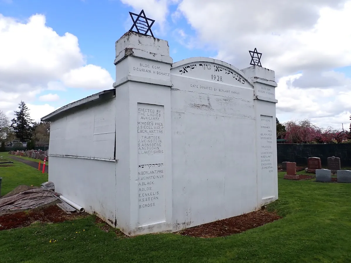 Kesser Israel Cemetery — foto 2