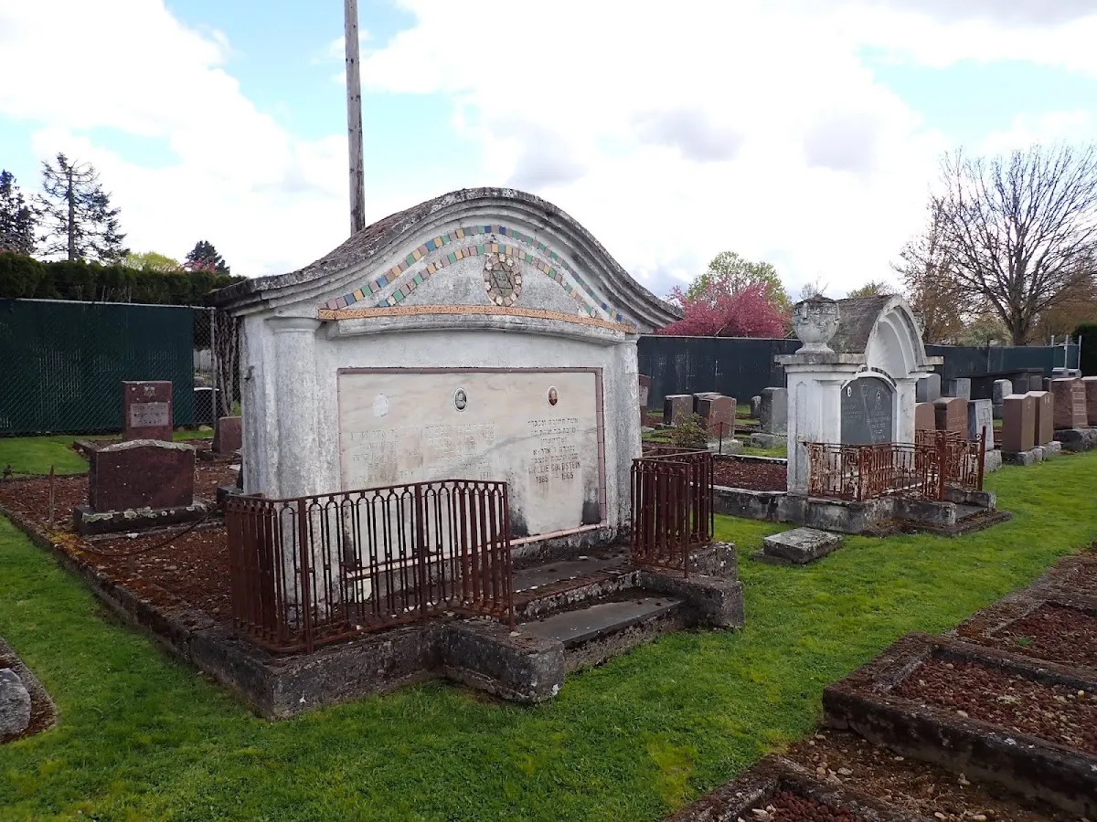 Kesser Israel Cemetery — foto 3