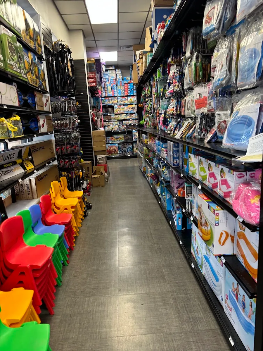Keter (Monticello) Judaica & Toys4U — foto 4