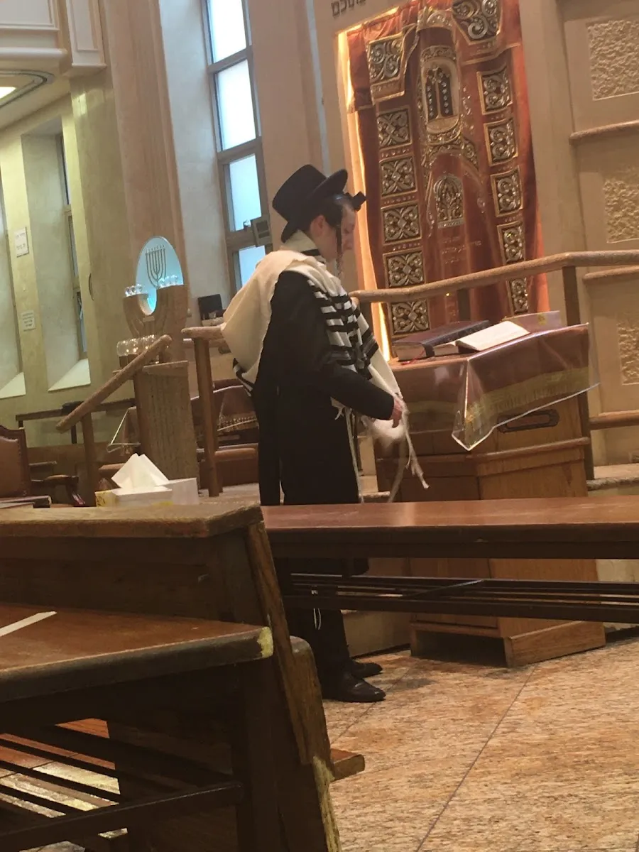 Khal Beis Yaakov Burshtin — foto 5