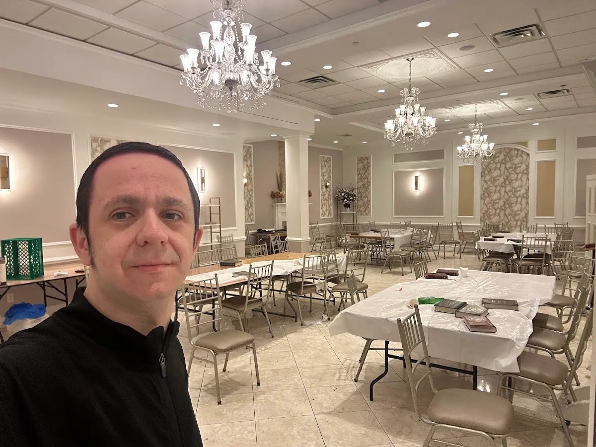 Khal Beis Yaakov Burshtin — foto 7