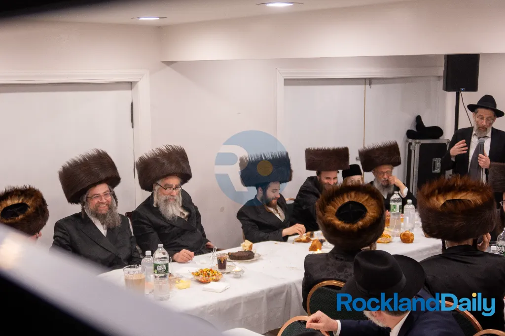 Khal Ohr Menachem Kaliv