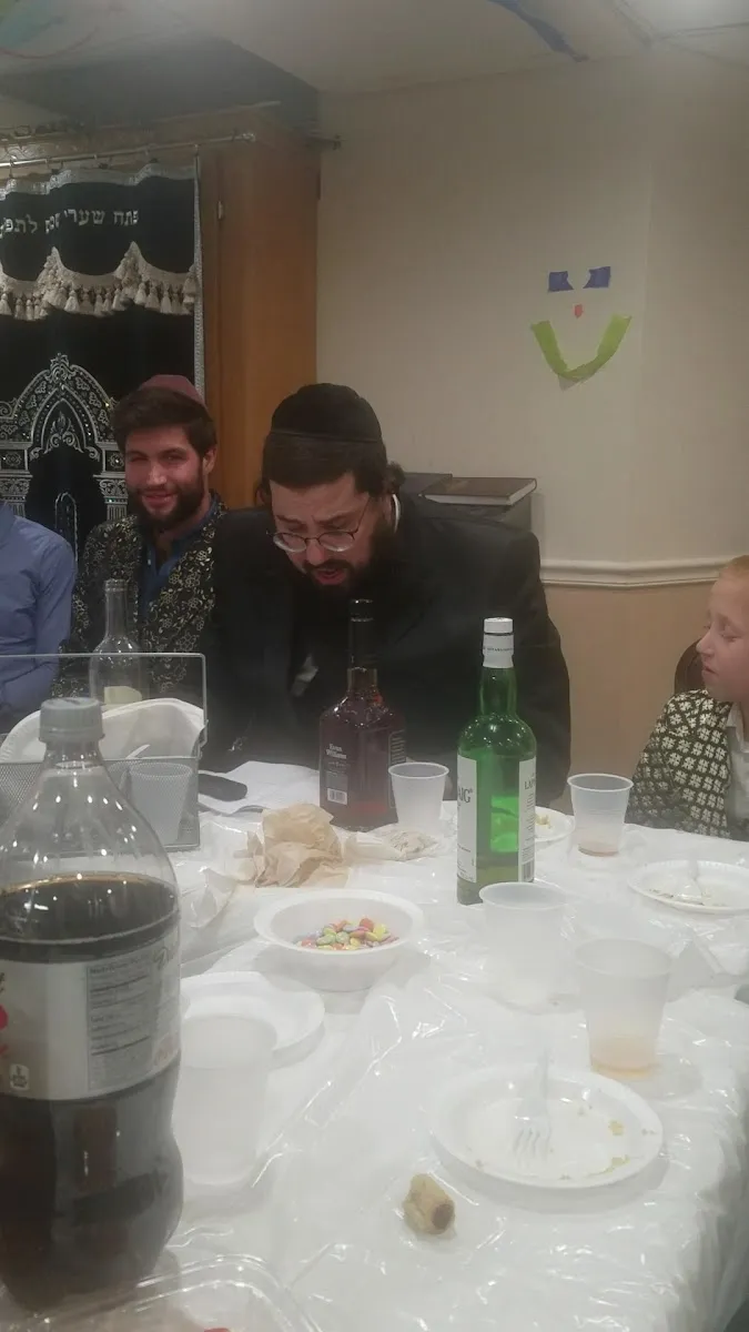 Khal Tiferes Yosef — photo 4