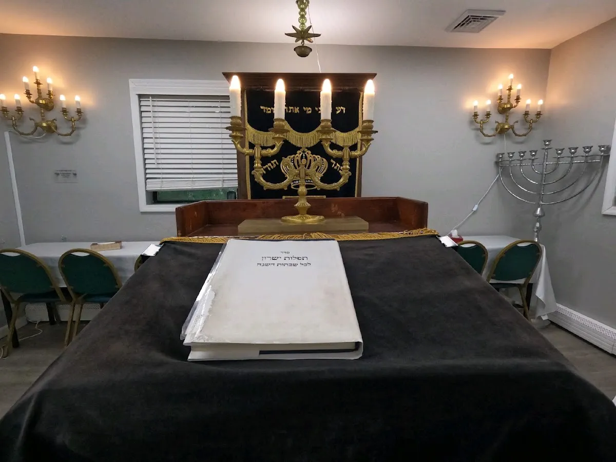 Khal Yotzei Ashkenaz — photo 2