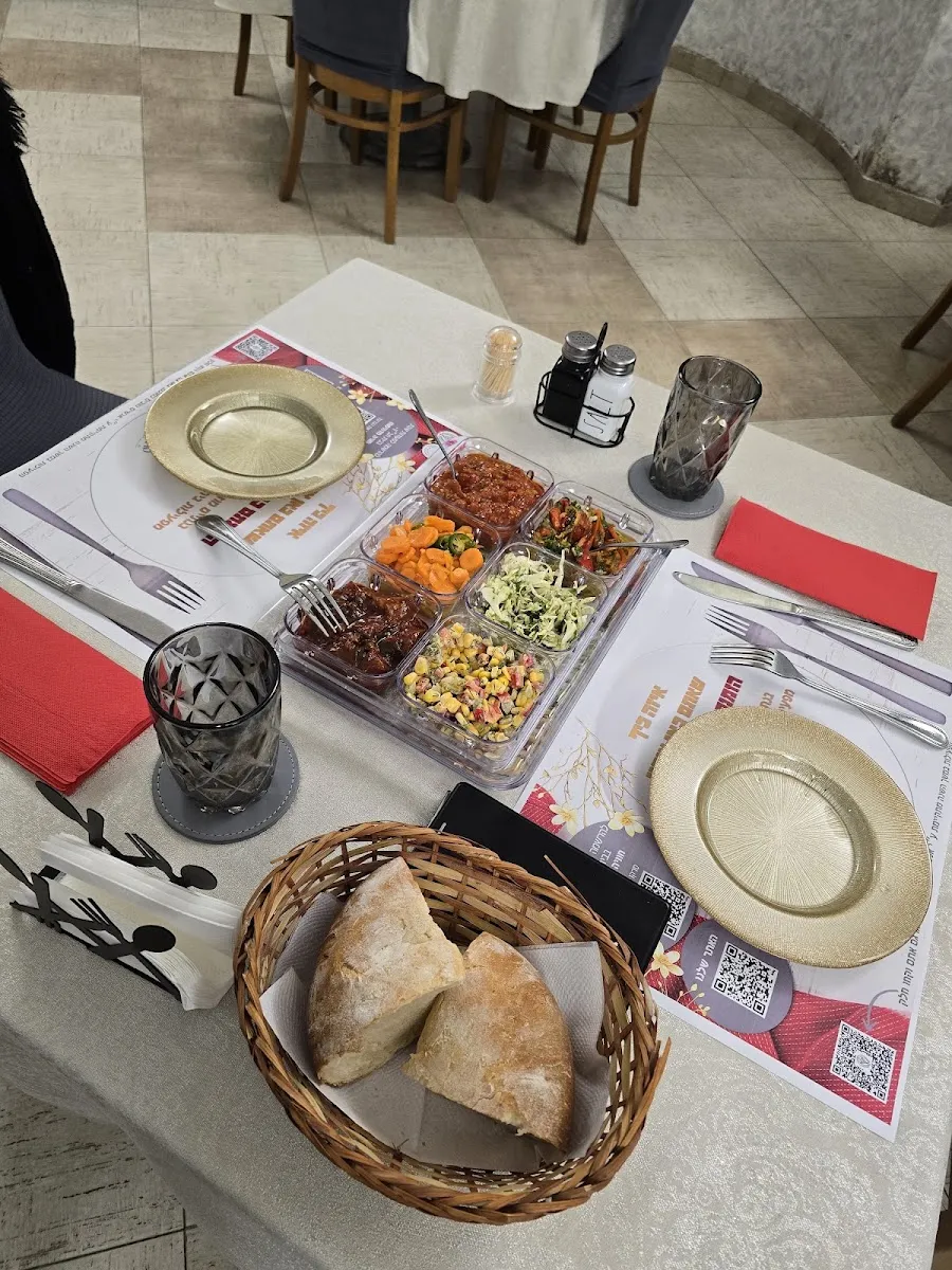 King David Kosher Restaurant Sofia — foto 7