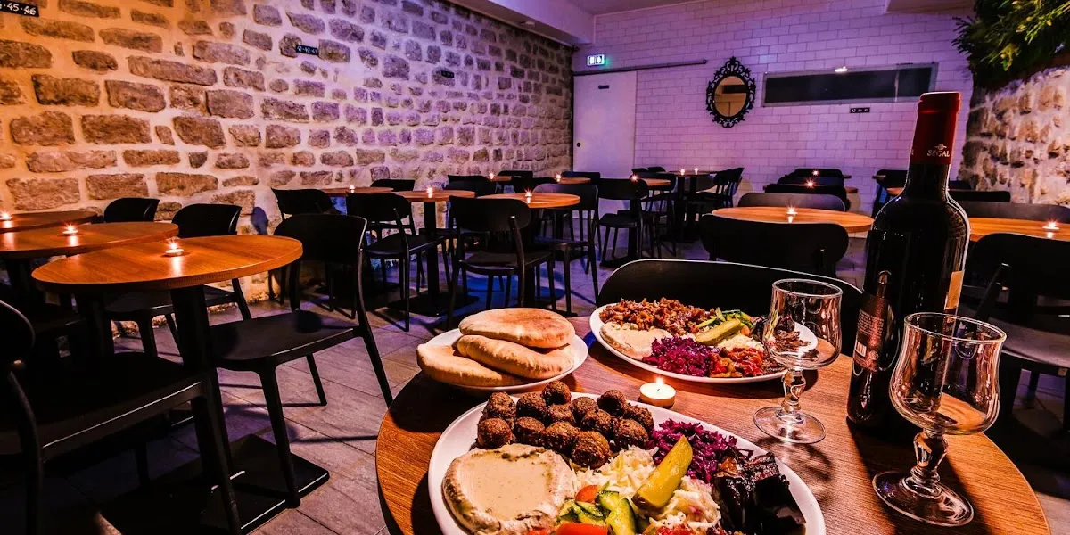 King Falafel Palace — foto 7