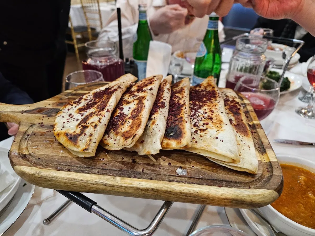 King Solomon Palace Glatt Kosher Restaurant — photo 3