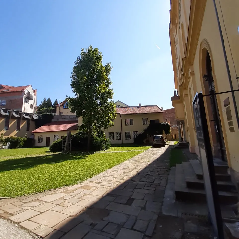 Klaus-synagóga sefardská (Prešov) — foto 2