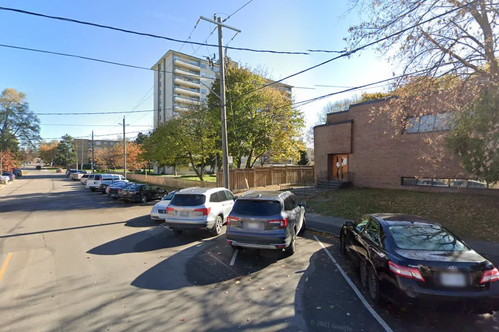 Kollel Avreichim Toronto — Institute for Advanced Judaic Studies — foto 3