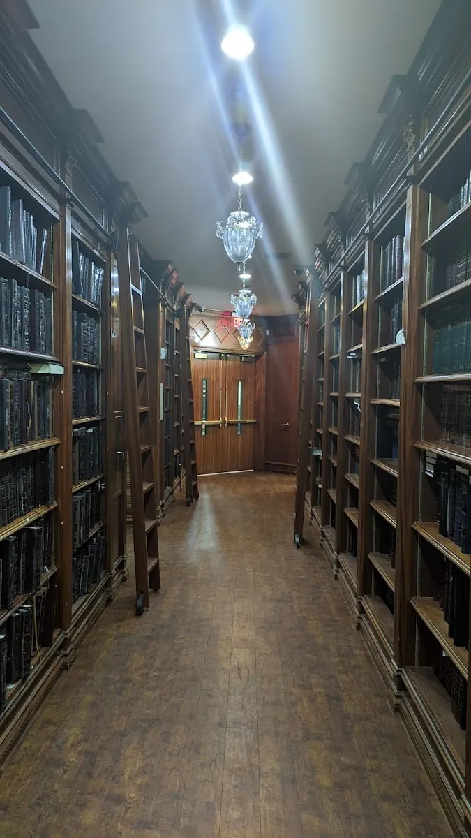 Kollel Ner Avrohom