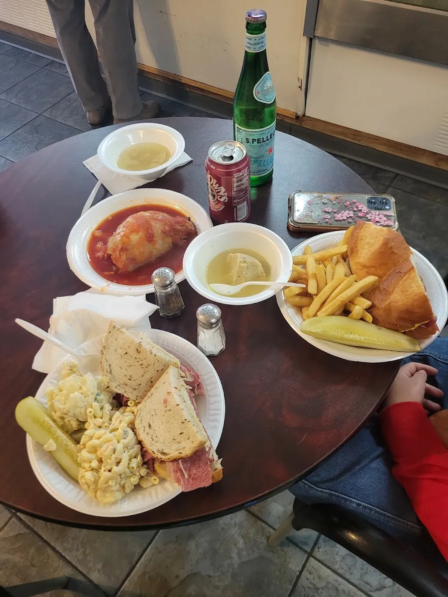 Kosher Bite Deli — foto 8