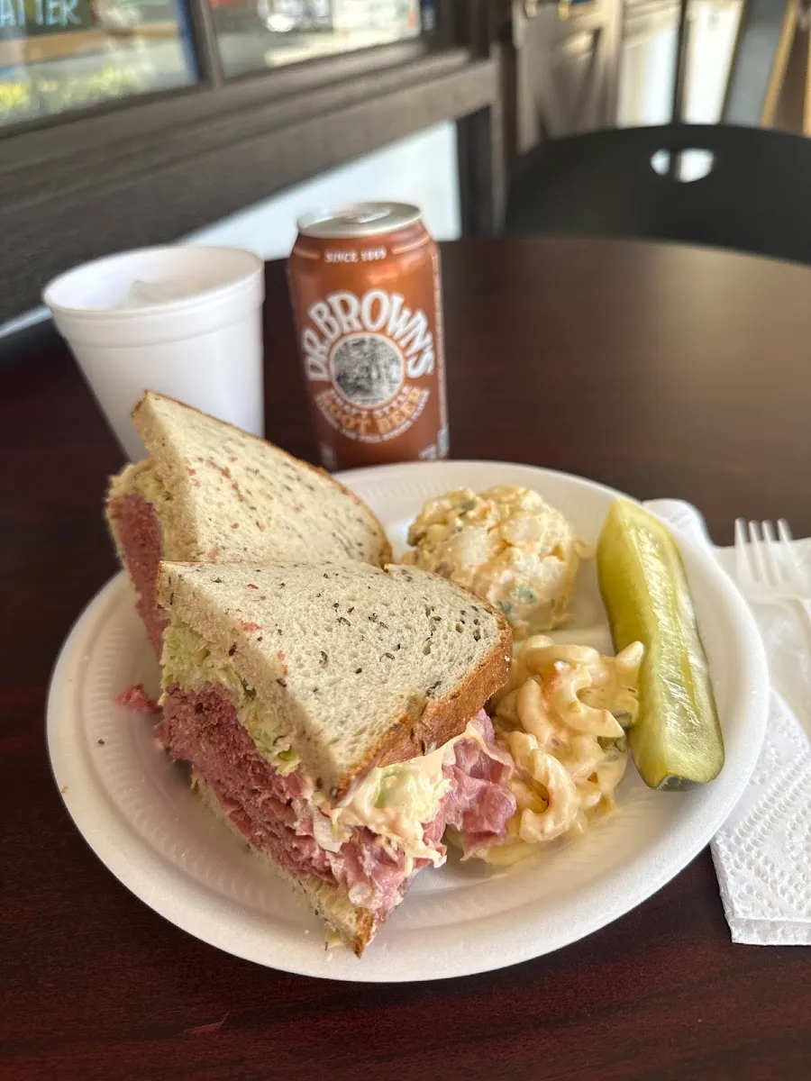 Kosher Bite Deli — foto 10