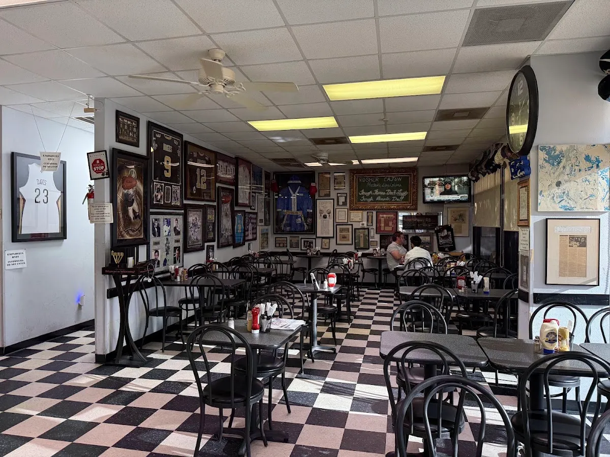 Kosher Cajun NY Deli and Grocery — foto 7
