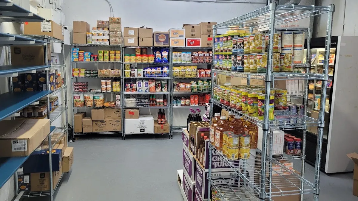 Kosher Food Warehouse — photo 2