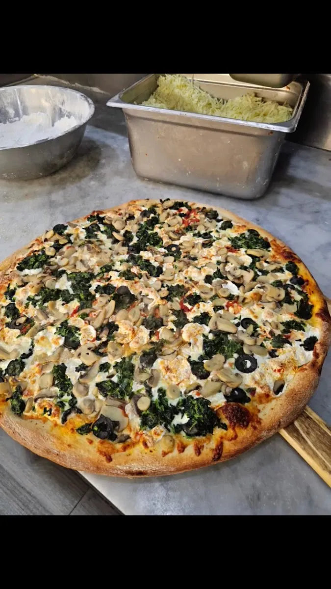 Kosher Mezze Pizzeria & Sushi — foto 4
