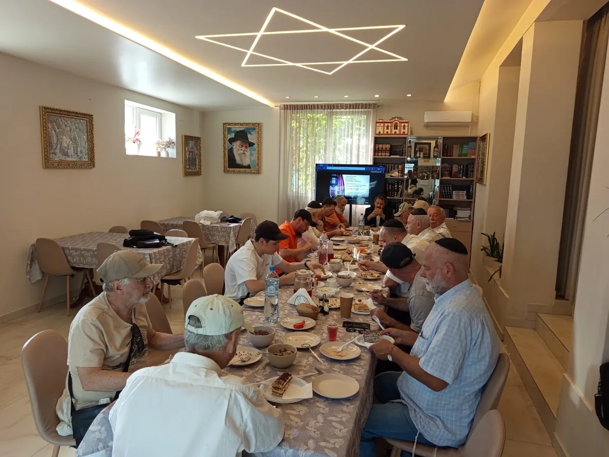 Kosher Restaurant - at Chabad of Uzhgorod — foto 9