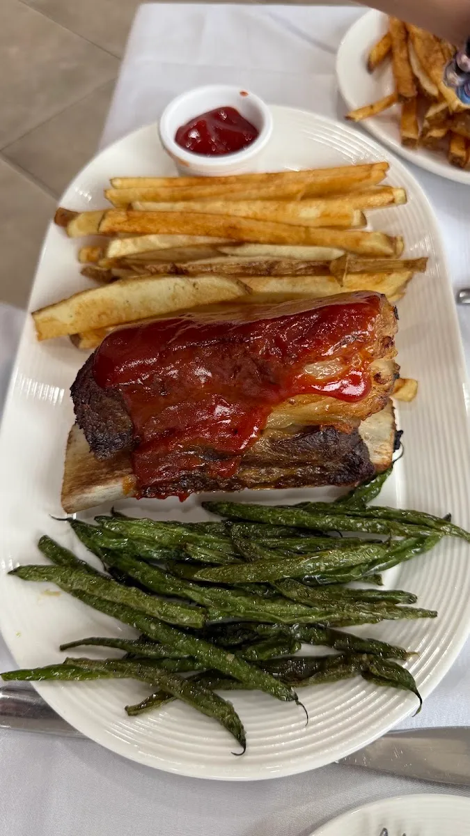 Kosher Shari's Bistro — photo 4