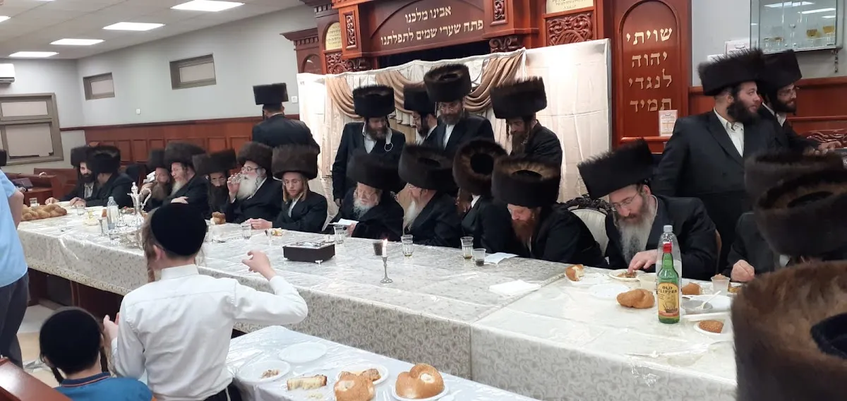 Kretchnif Synagogue and Men's Mikveh Kiryat Gat — foto 2