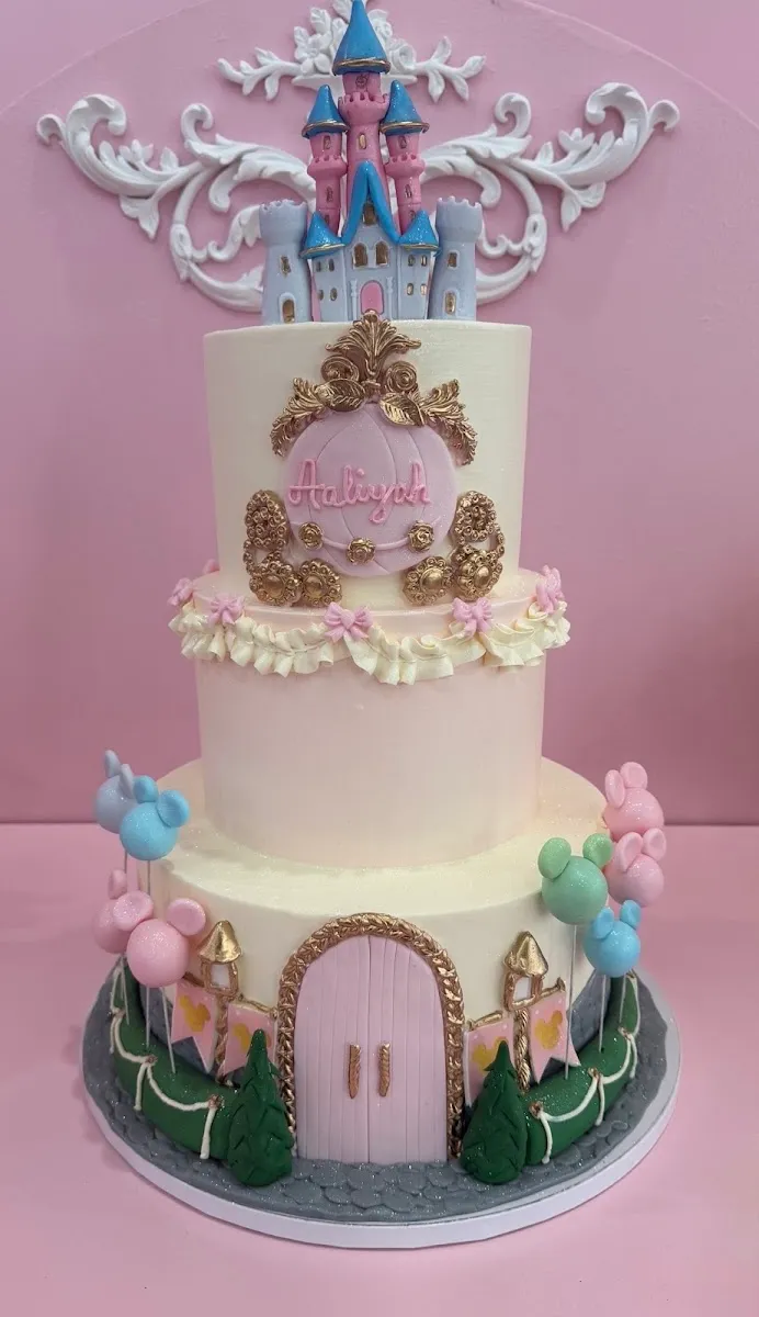 Krisota's Cake Shop — photo 5