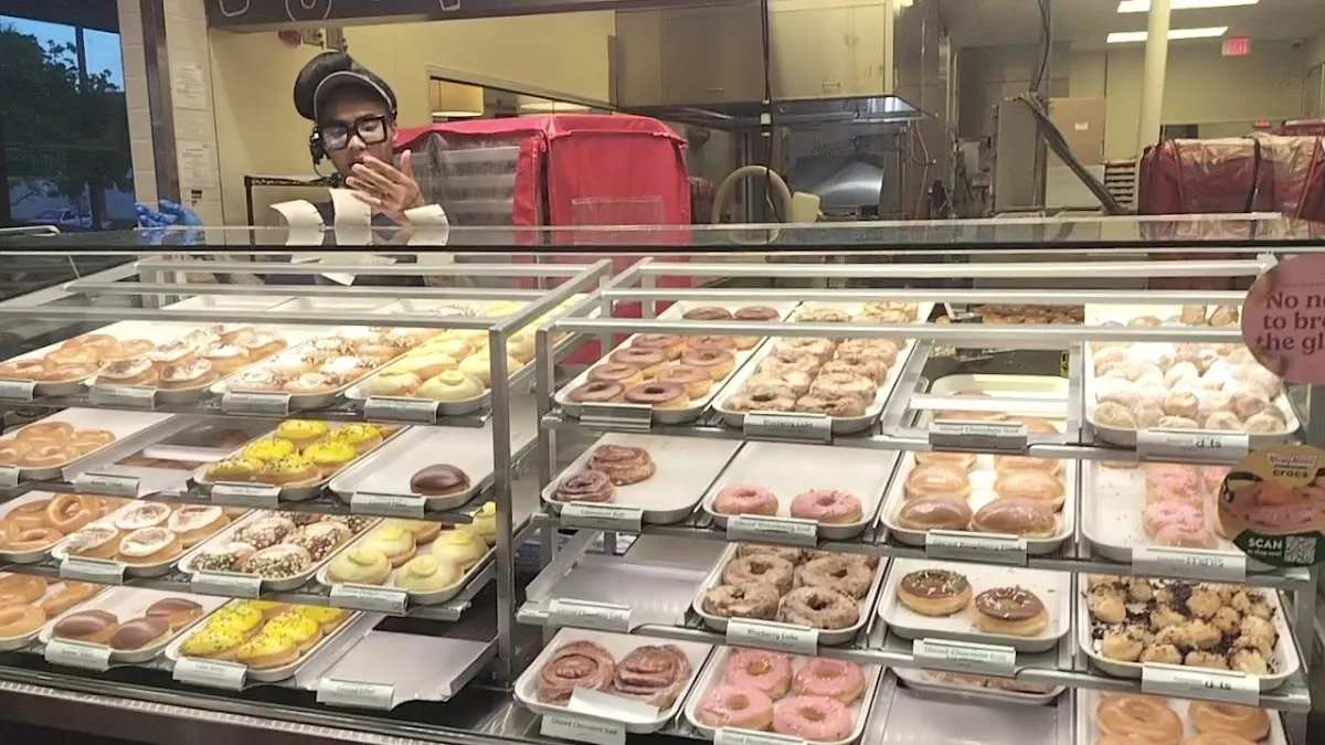 Krispy Kreme (530 NE 167th St) — foto 6