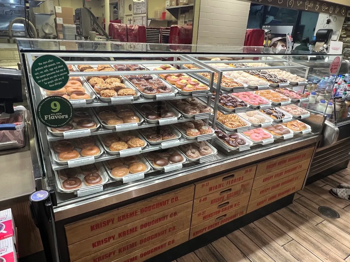 Krispy Kreme (530 NE 167th St) — foto 8