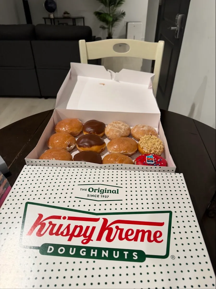 Krispy Kreme (Columbia Heights) — photo 2
