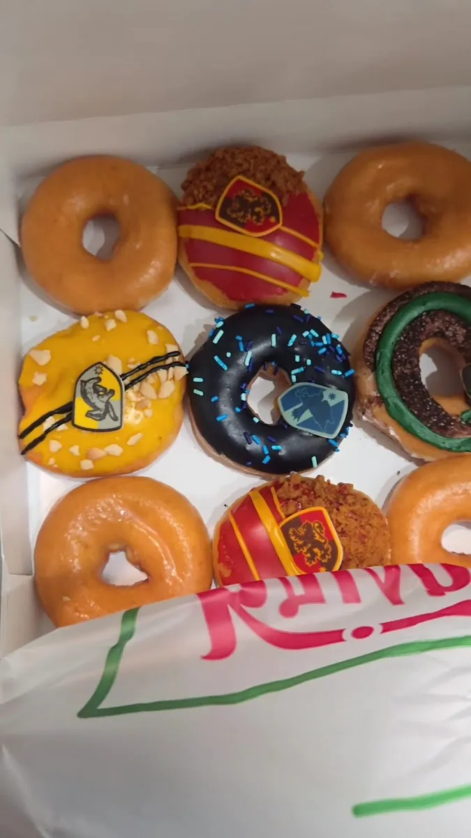 Krispy Kreme (Dupont Circle) — photo 5