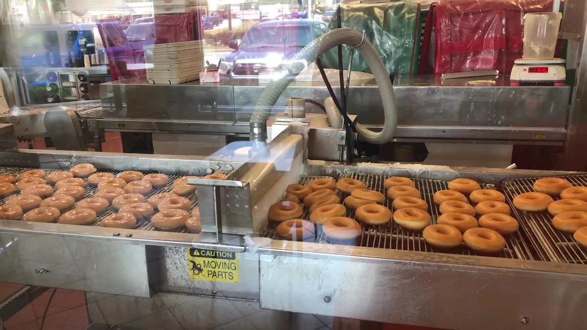 Krispy Kreme - Highway 85 — foto 5