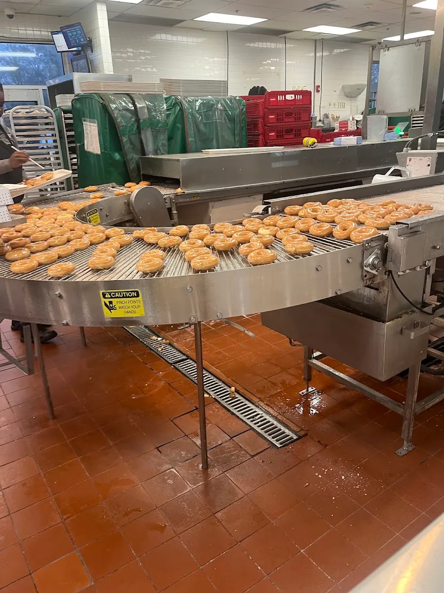 Krispy Kreme - Highway 85 — foto 6