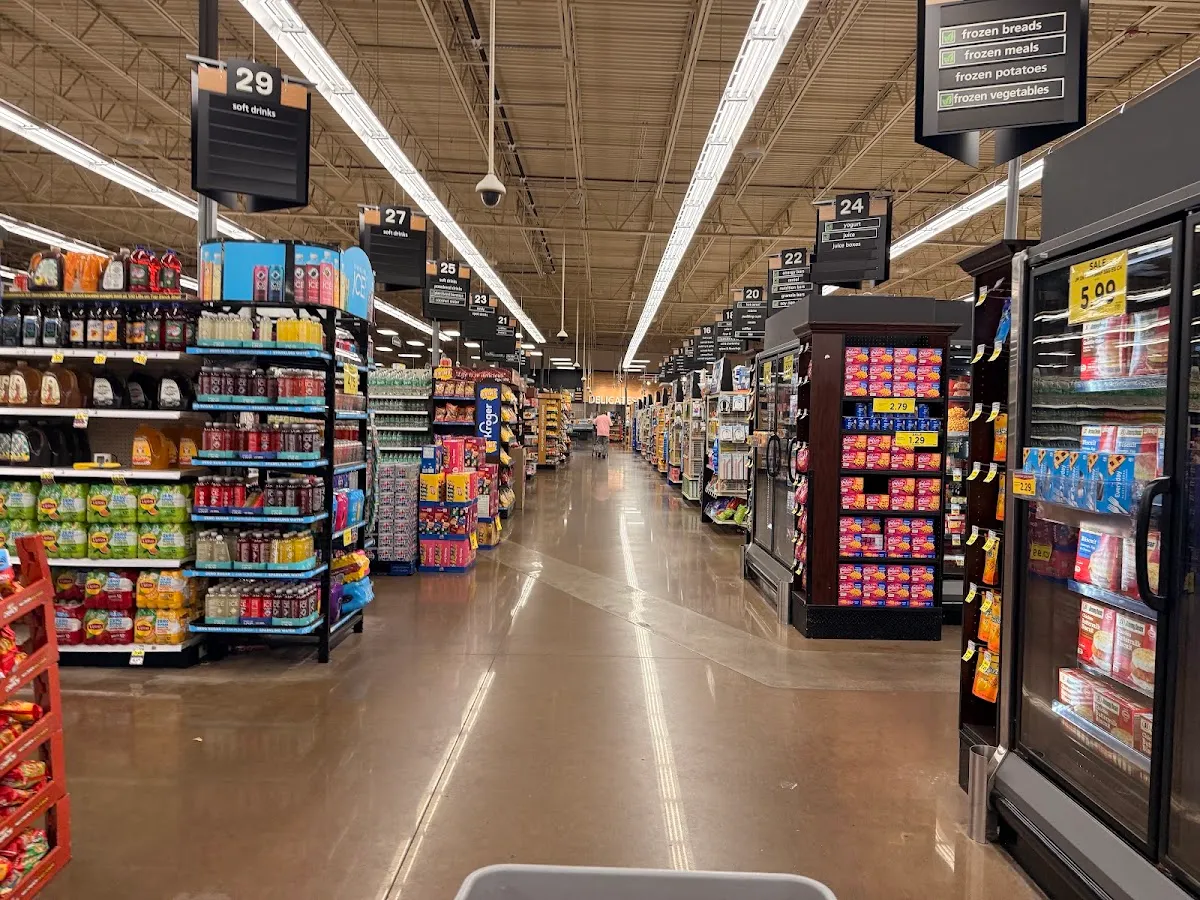 Kroger Marketplace (Cantrell) — photo 4