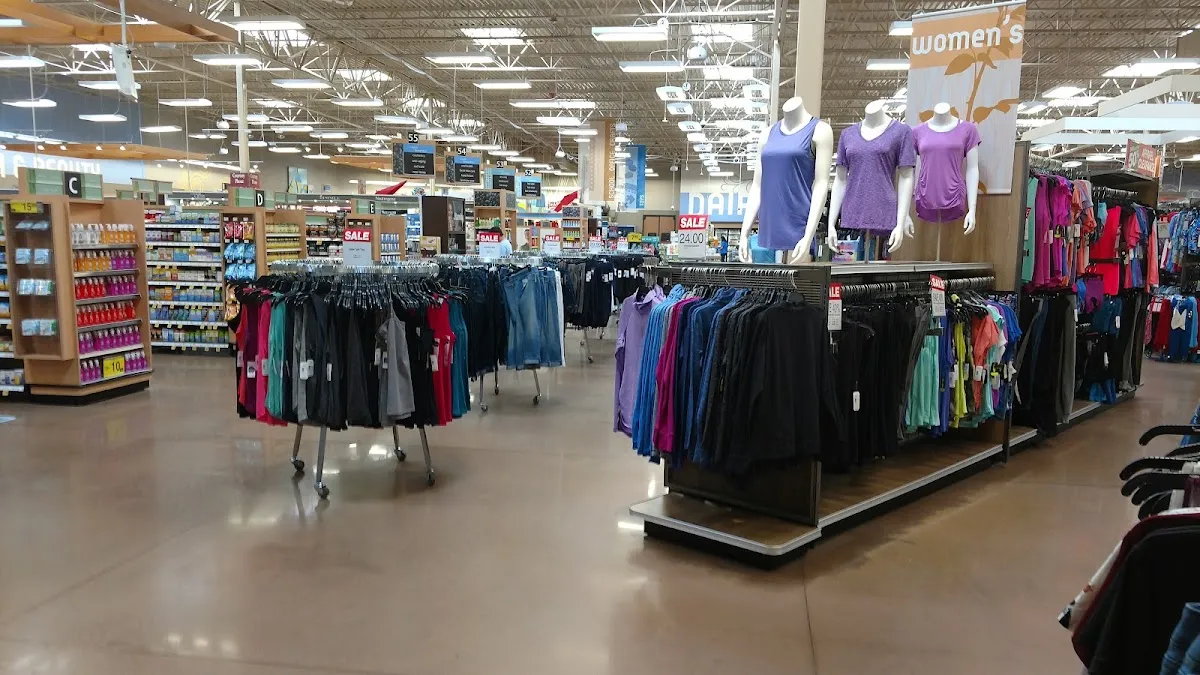 Kroger Marketplace (Cantrell) — photo 6