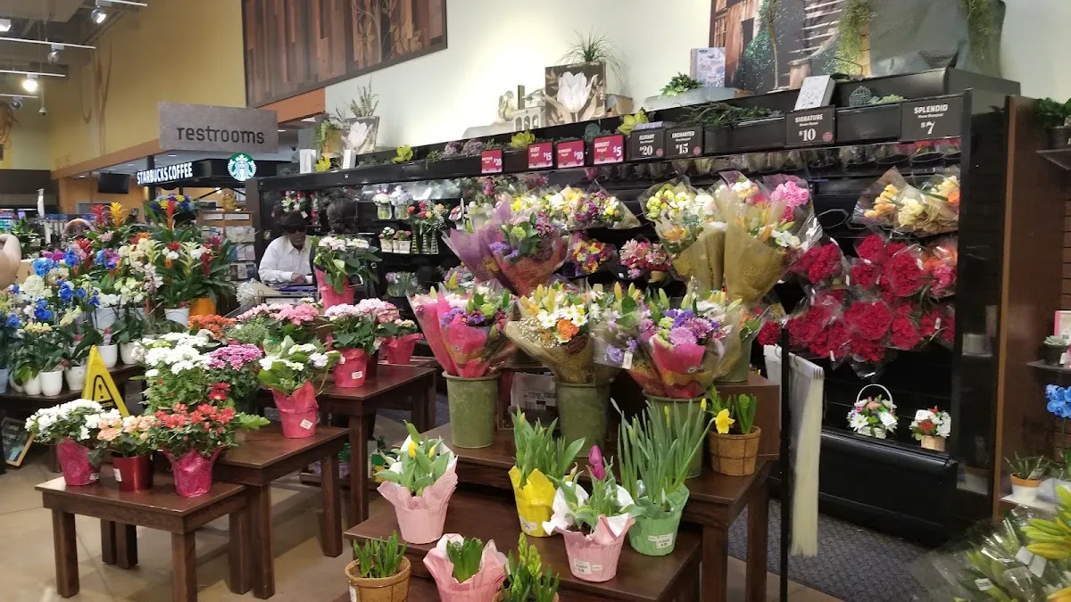 Kroger Marketplace (Mall Blvd) — photo 9