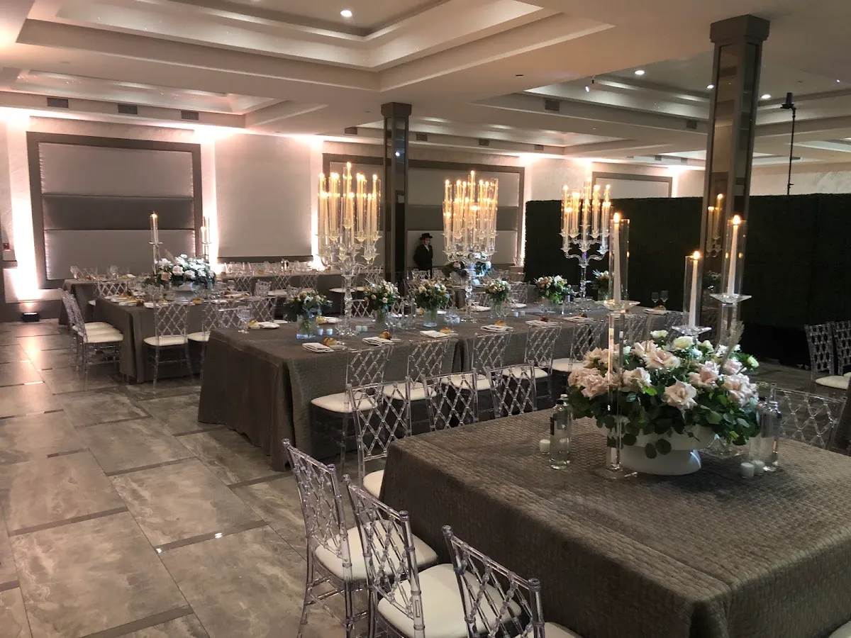 KZM Khal Zichron Michoel Shul and Simcha Hall — photo 5