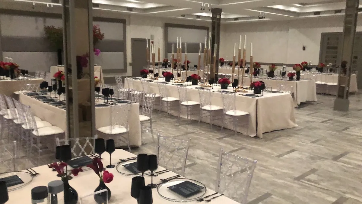 KZM Khal Zichron Michoel Shul and Simcha Hall — photo 10