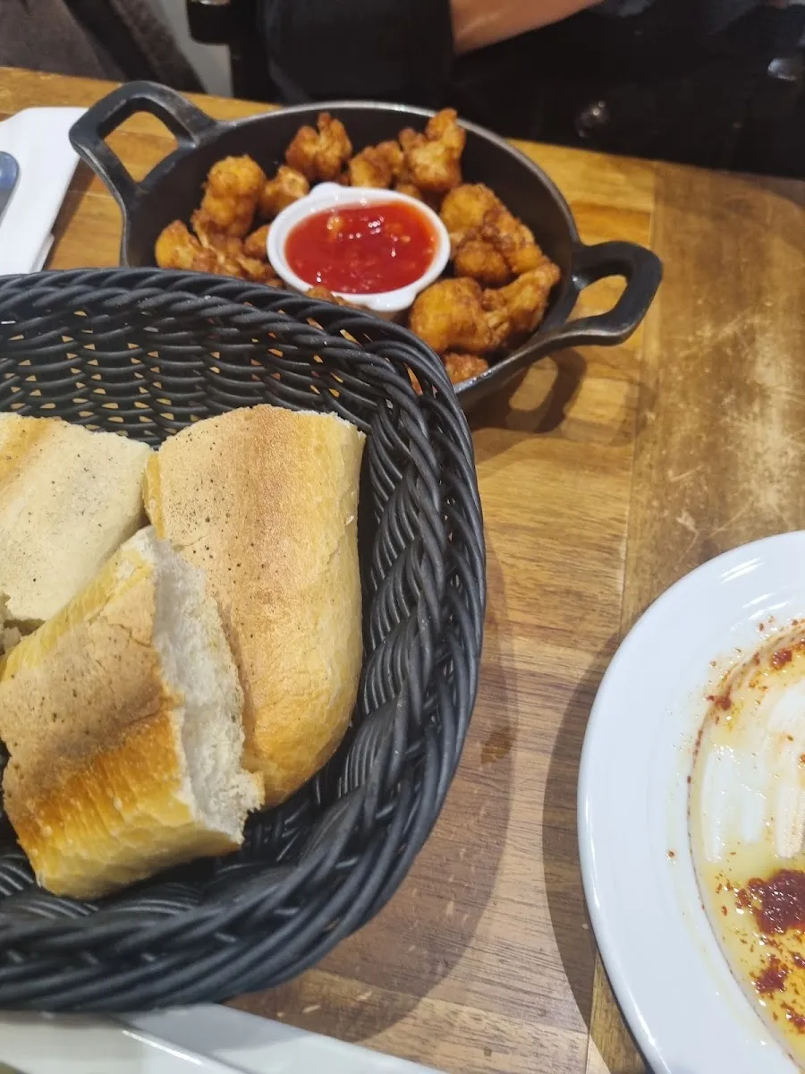 L'Aile ou la Cuisse — foto 9